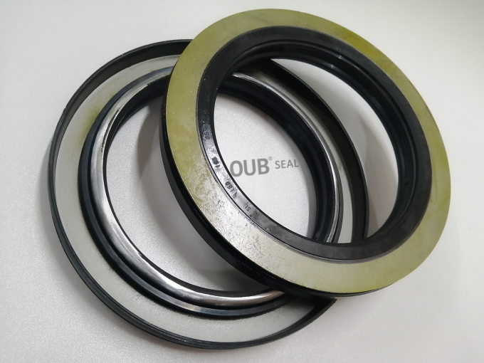 AXLE Oil Seal 15Z 150*165*24.7 165*210*24 HUB Seal radial , rotary